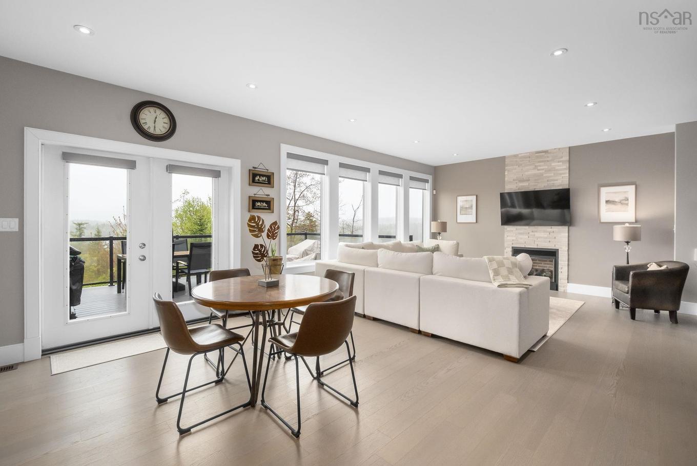 61 Maple Grove Avenue, Timberlea, NS
