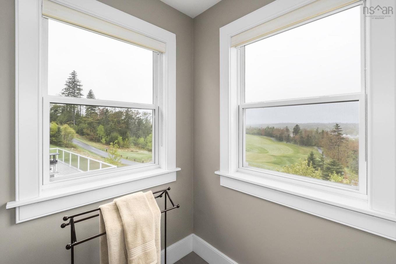 61 Maple Grove Avenue, Timberlea, NS