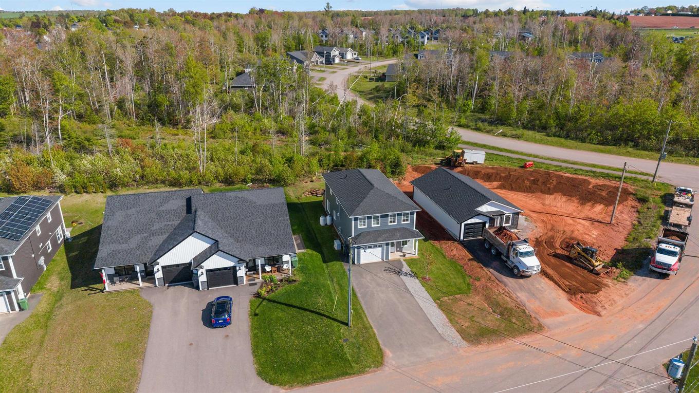 6 Balderston Court, Stratford, PE
