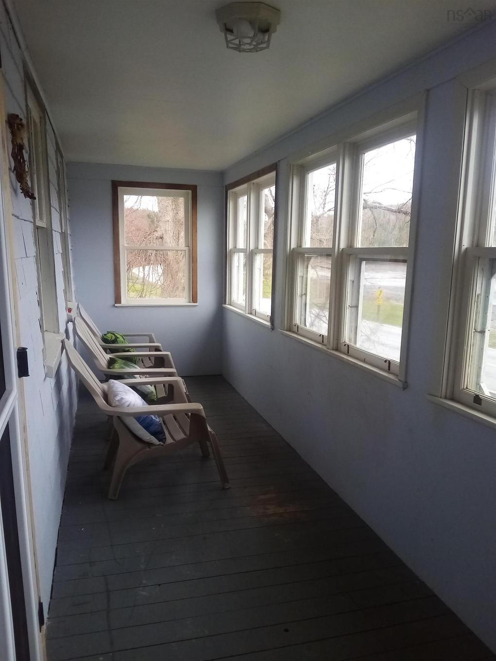 9399 Ns-16, Cooks Cove, NS