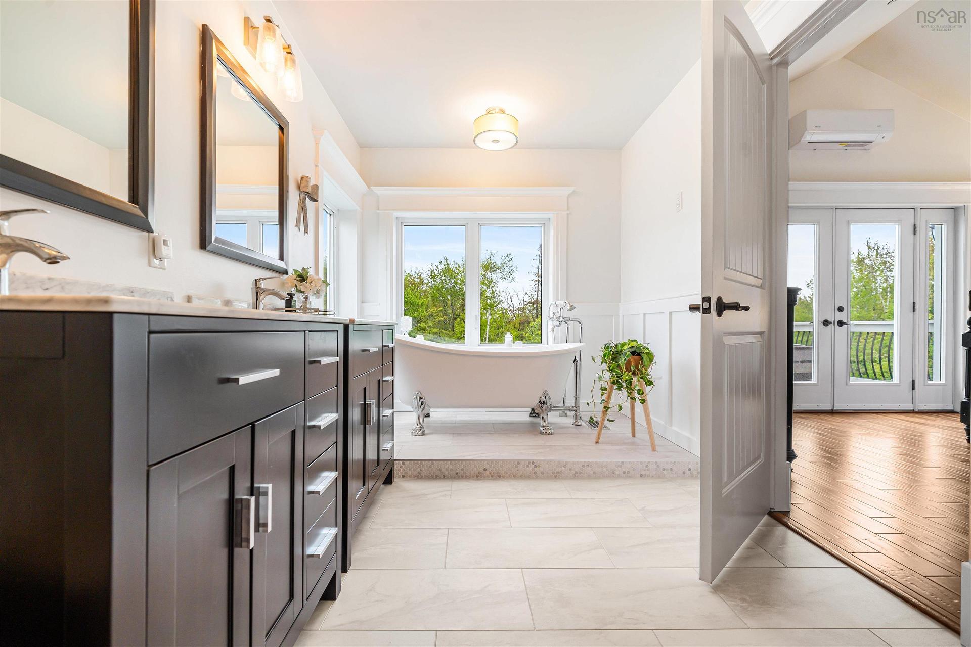 14120 Highway 6, Wallace, NS