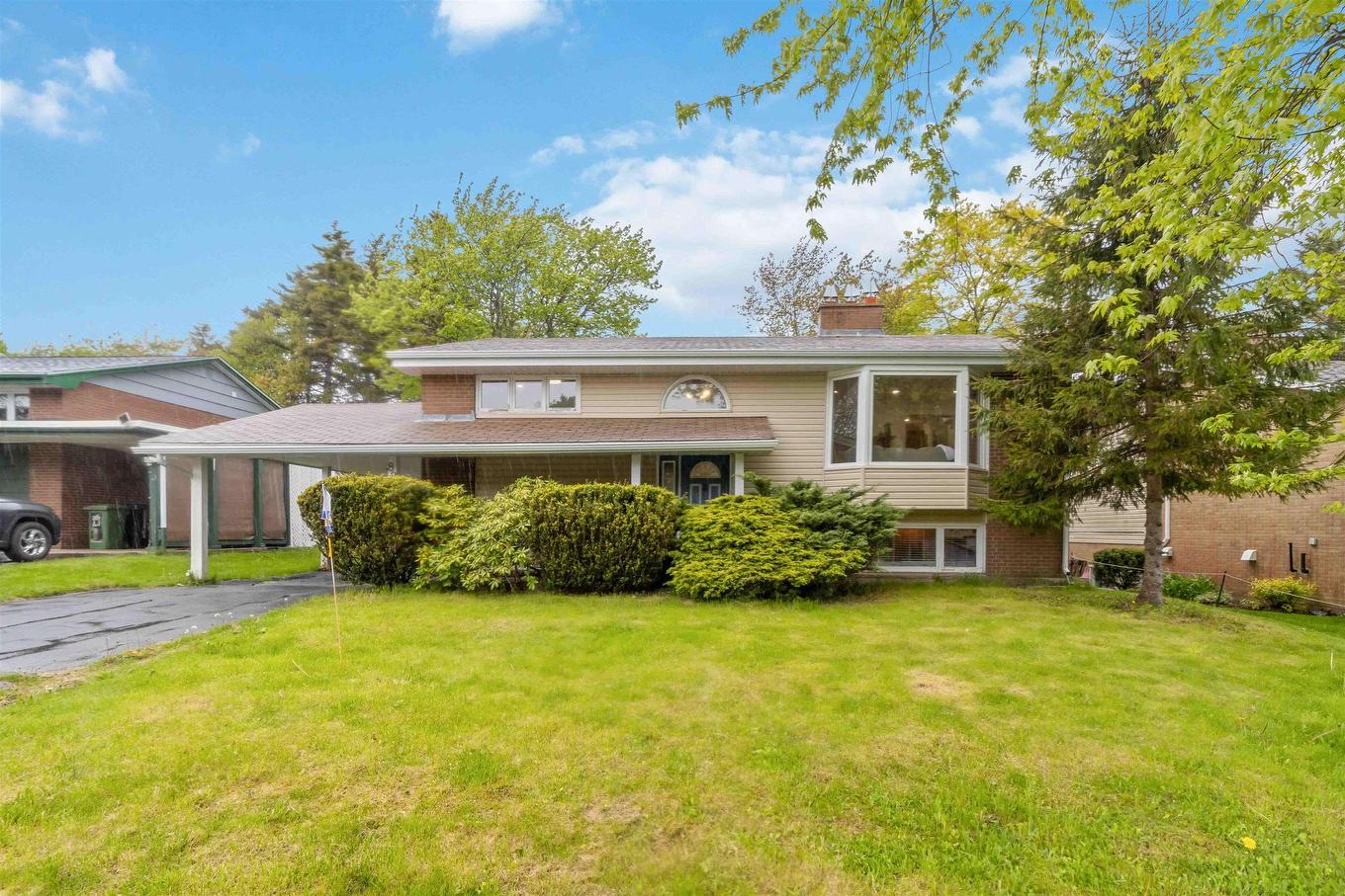 89 Clayton Park Drive, Halifax, NS
