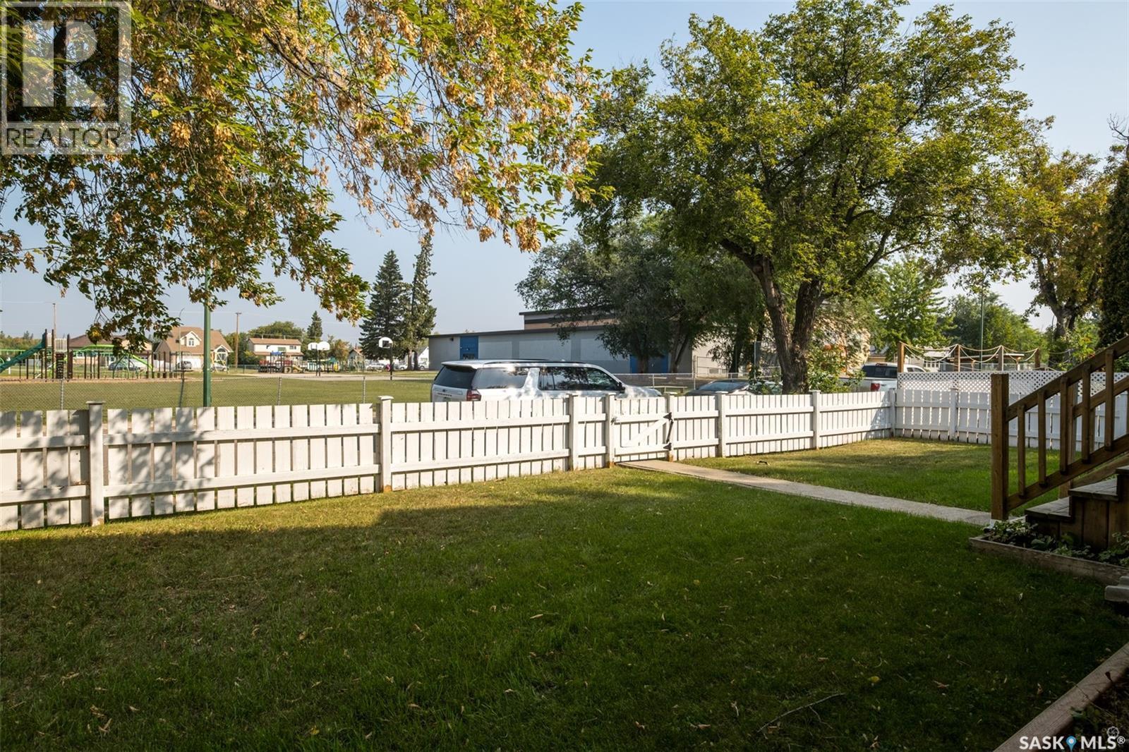 441 6Th Street E, Prince Albert, SK