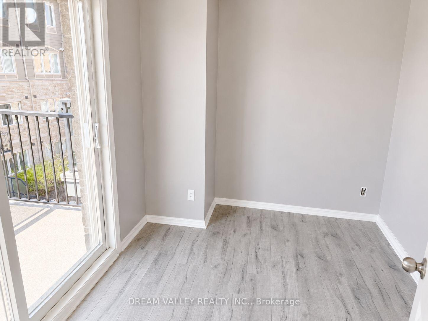 310 - 3075 Thomas Street, Mississauga, ON
