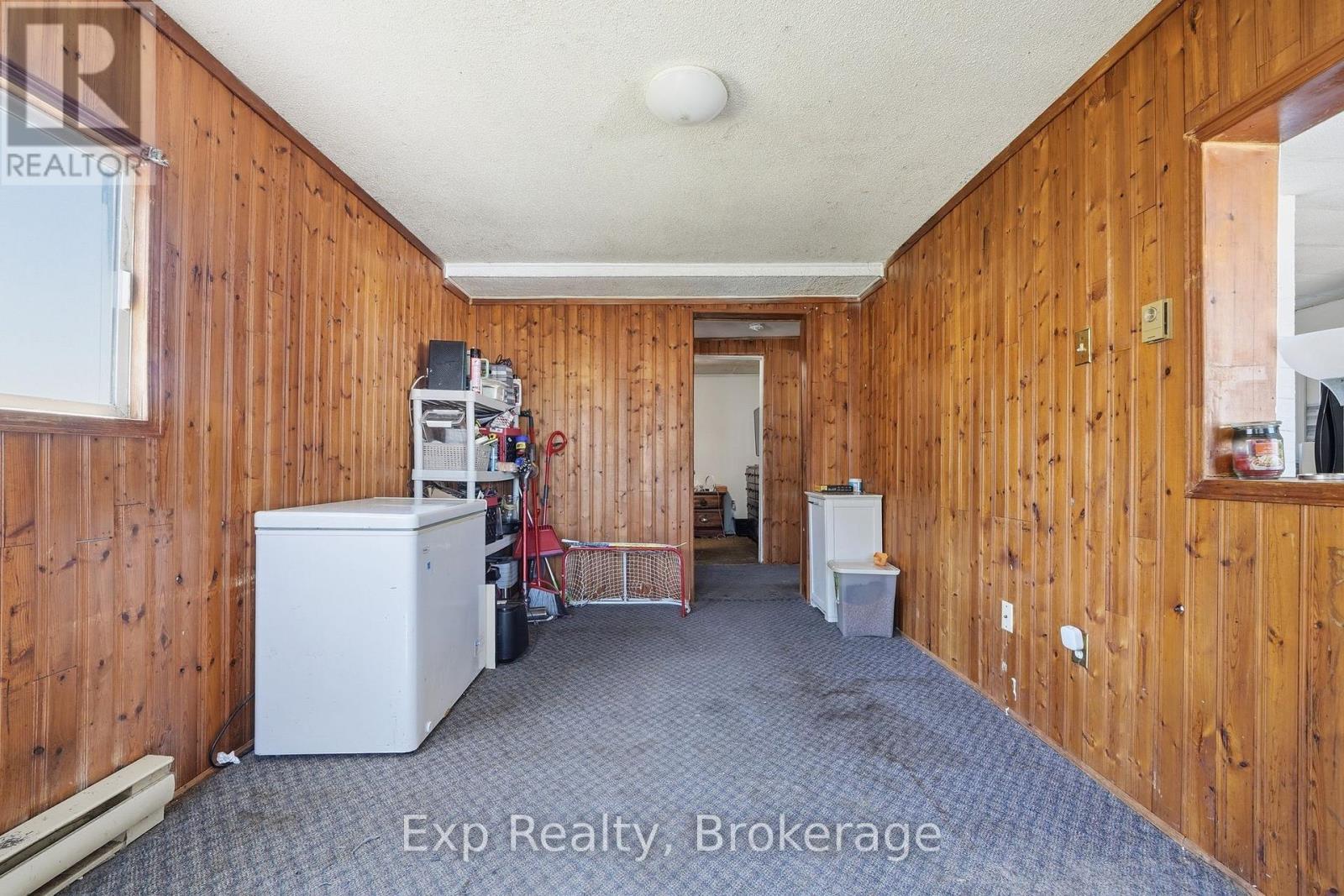 6 Juniper Lane, Belleville (Belleville Ward), ON