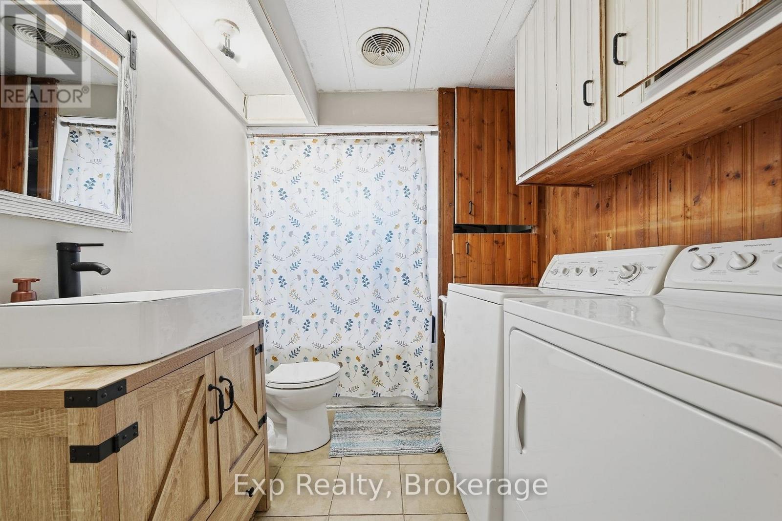 6 Juniper Lane, Belleville (Belleville Ward), ON