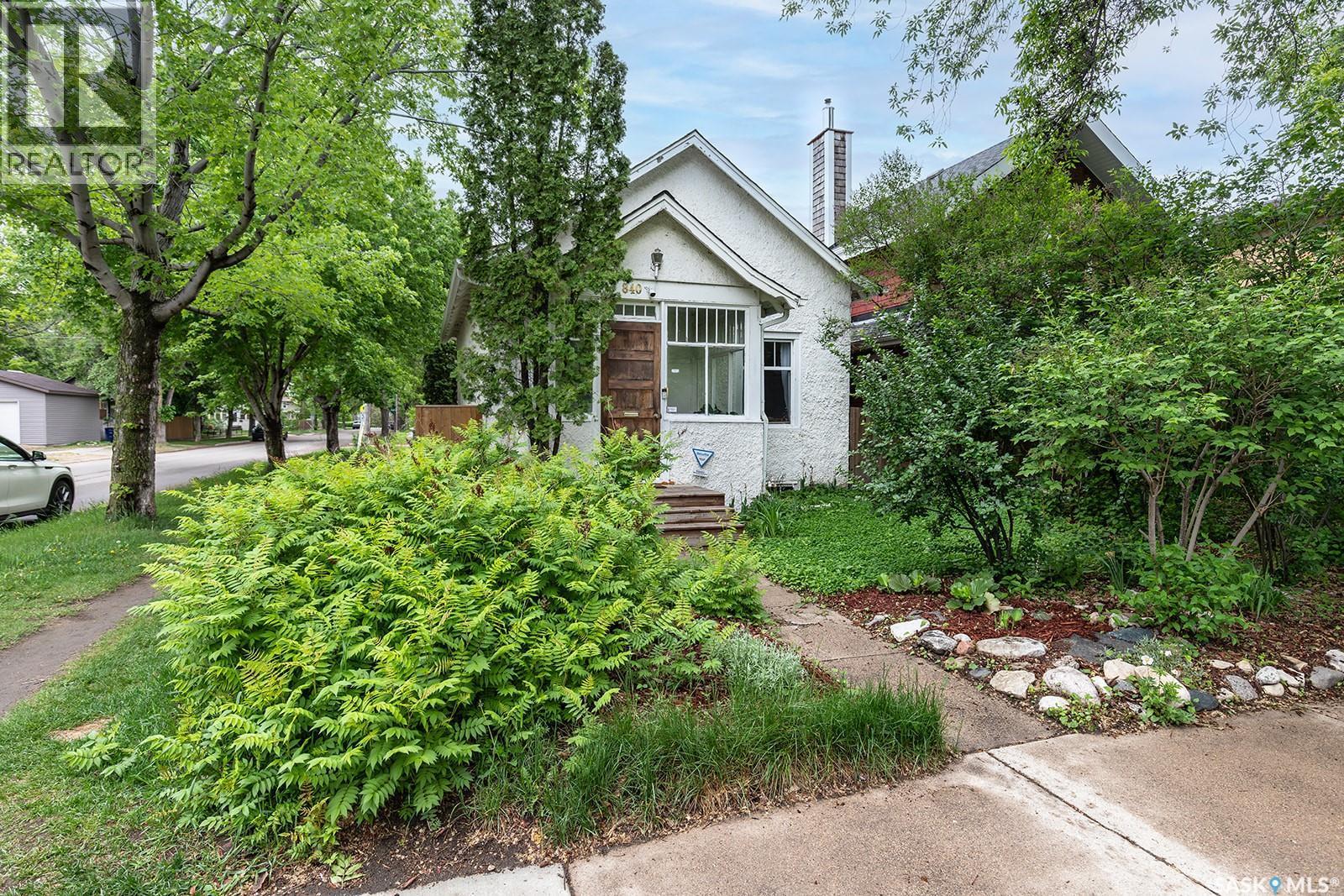 840 8Th Avenue N, Saskatoon, SK
