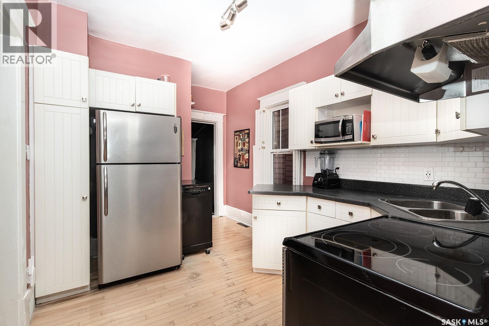 840 8Th Avenue N, Saskatoon, SK