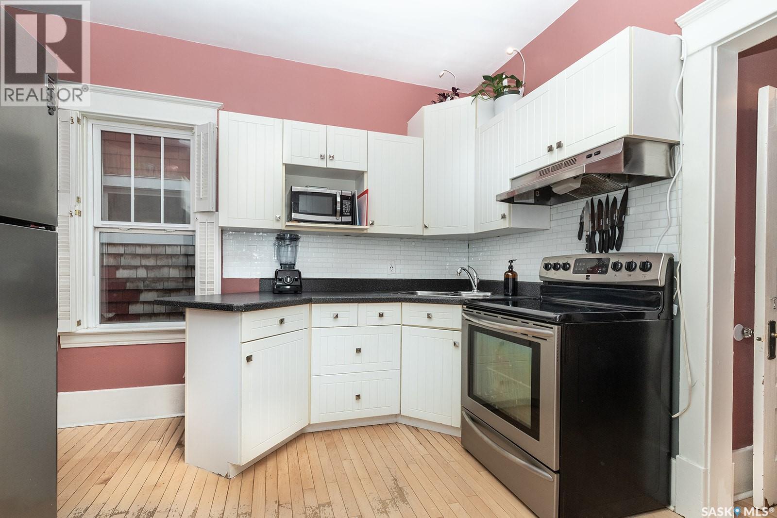 840 8Th Avenue N, Saskatoon, SK