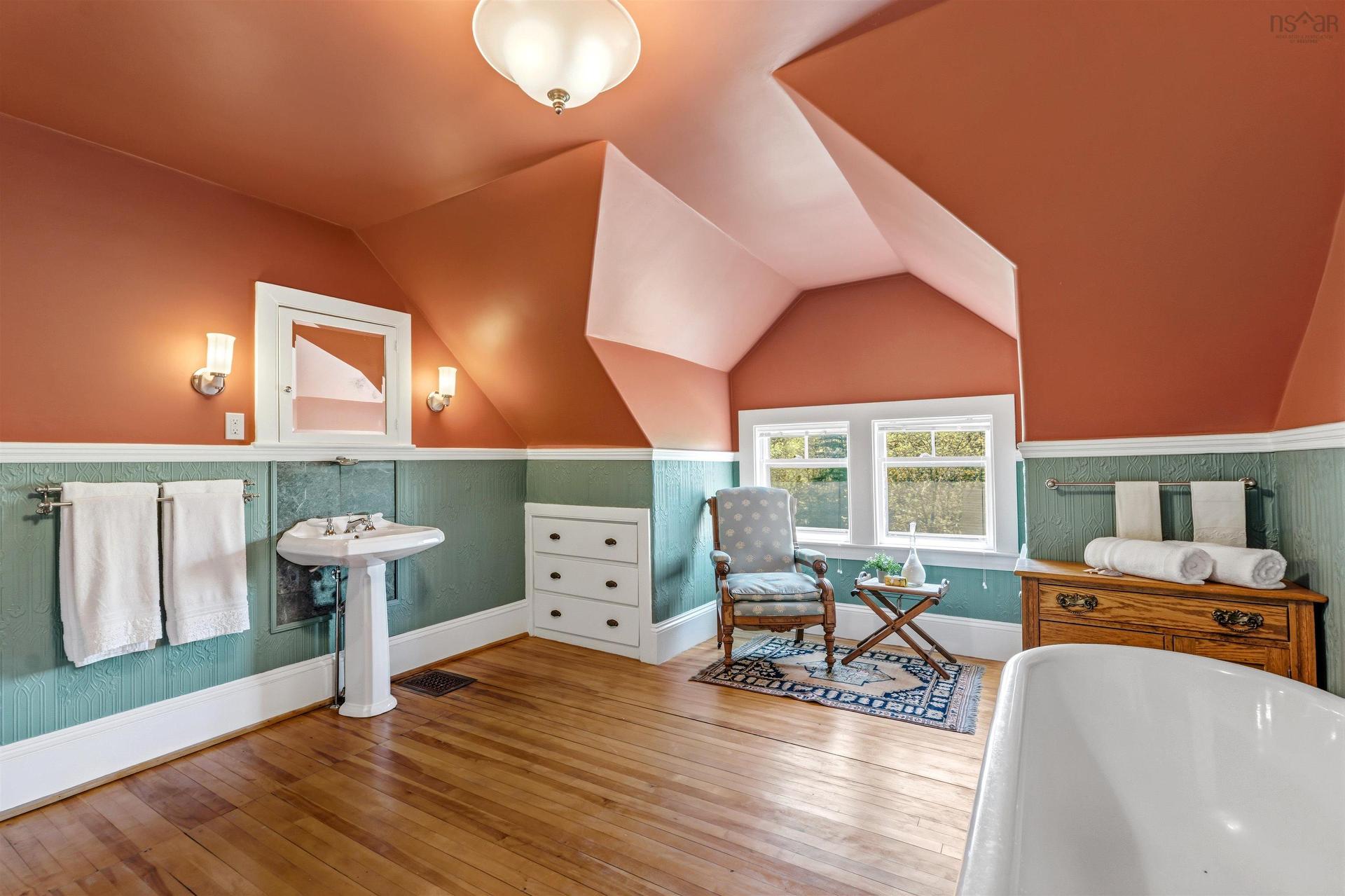 81 Chute Road, Bear River, NS