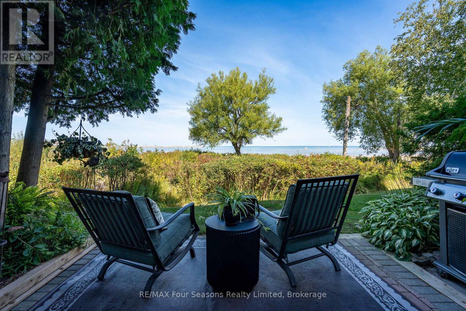 Views for days - 24 - 44 Trott Boulevard, Collingwood, ON