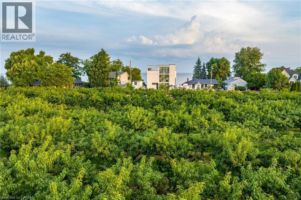 6 Firelane 11A Street, Niagara-On-The-Lake, ON - Outdoor With View