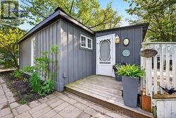 60 PARKWOOD DRIVE Wasaga Beach, ON L9Z 2T2