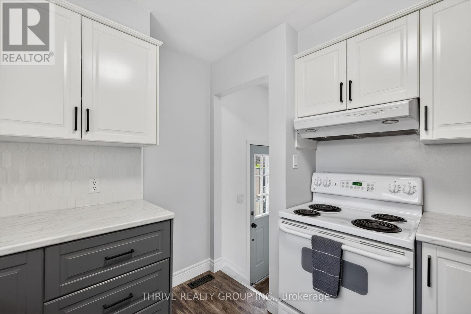 85 Vanbuskirk Drive, St. Thomas, ON