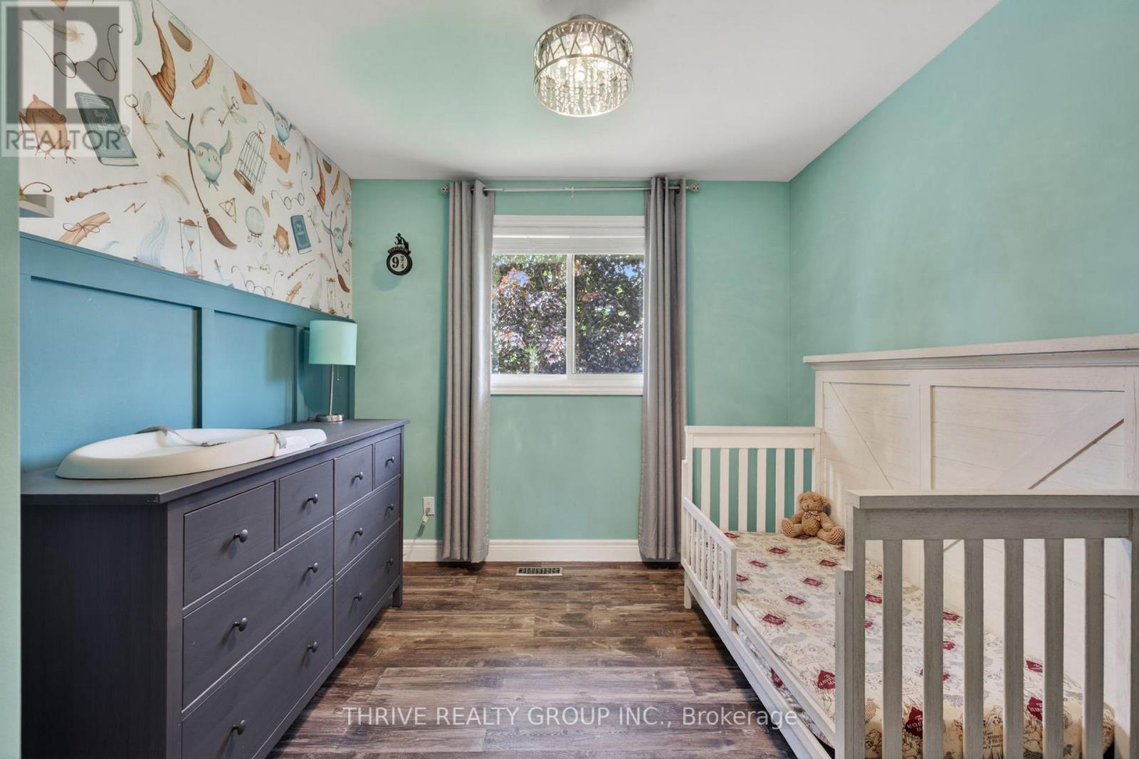 85 Vanbuskirk Drive, St. Thomas, ON