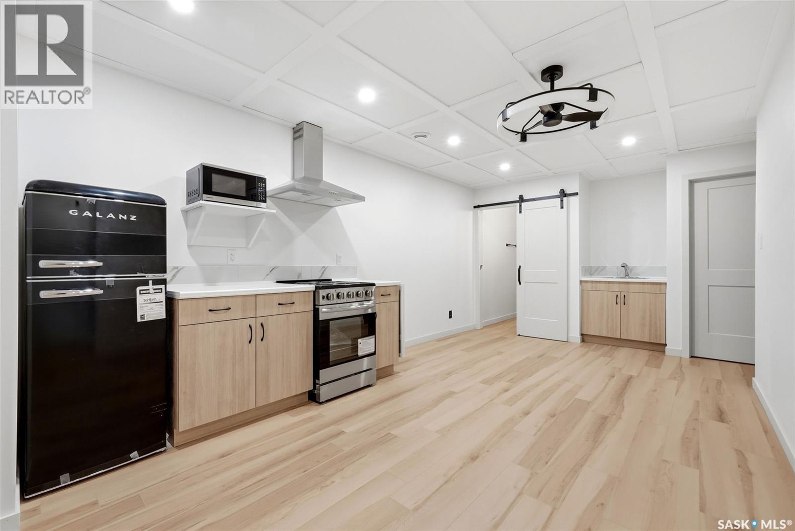 4348 Shaffer Street, Regina, SK - Indoor