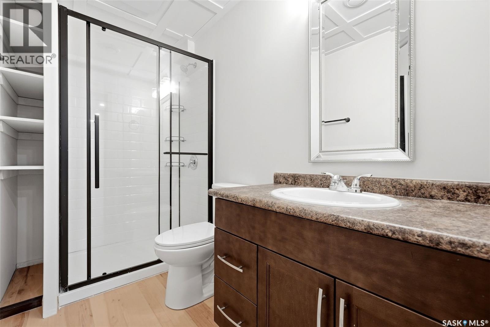 4348 Shaffer Street, Regina, SK - Indoor Photo Showing Bathroom