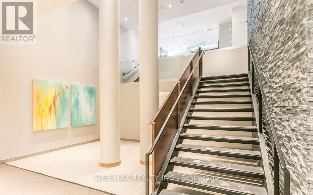 911 - 10 Deerlick Court, Toronto, ON - Indoor Photo Showing Other Room
