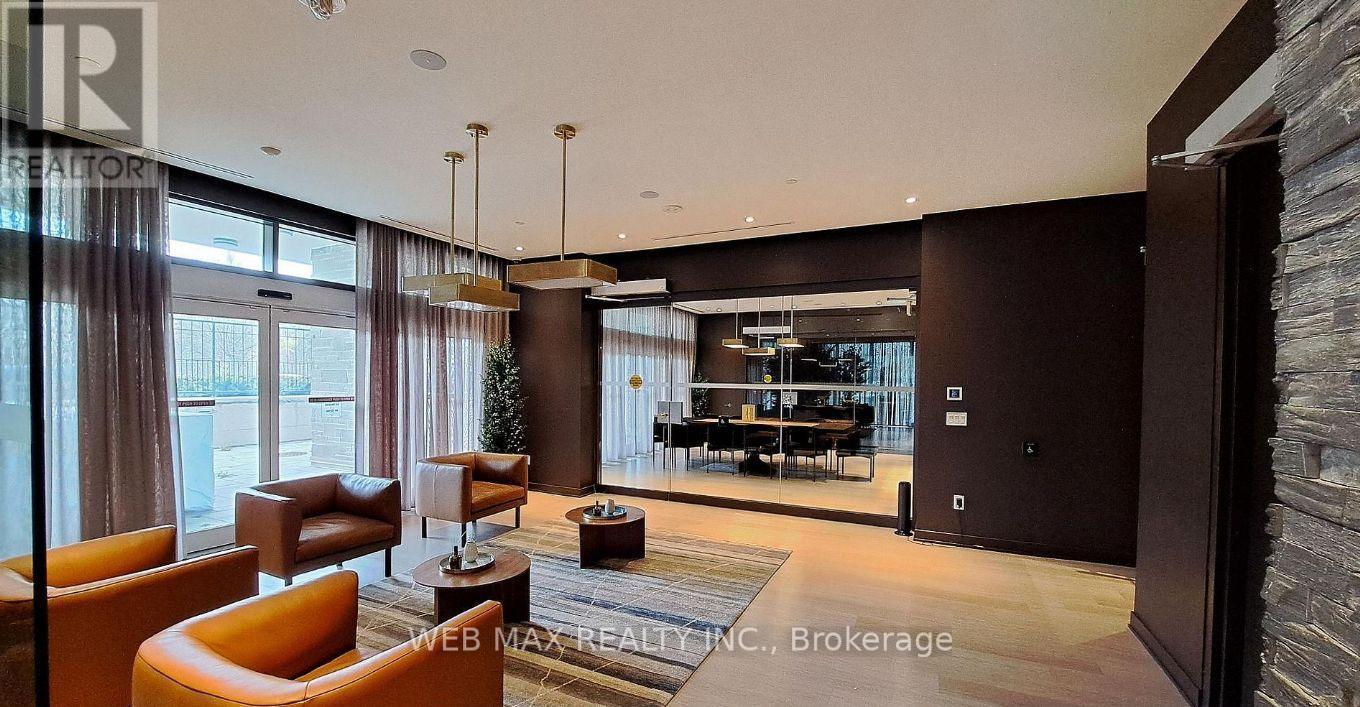 911 - 10 Deerlick Court, Toronto, ON - Indoor