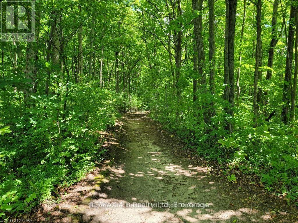 74730 Elm Crescent, Bluewater (Stanley), ON