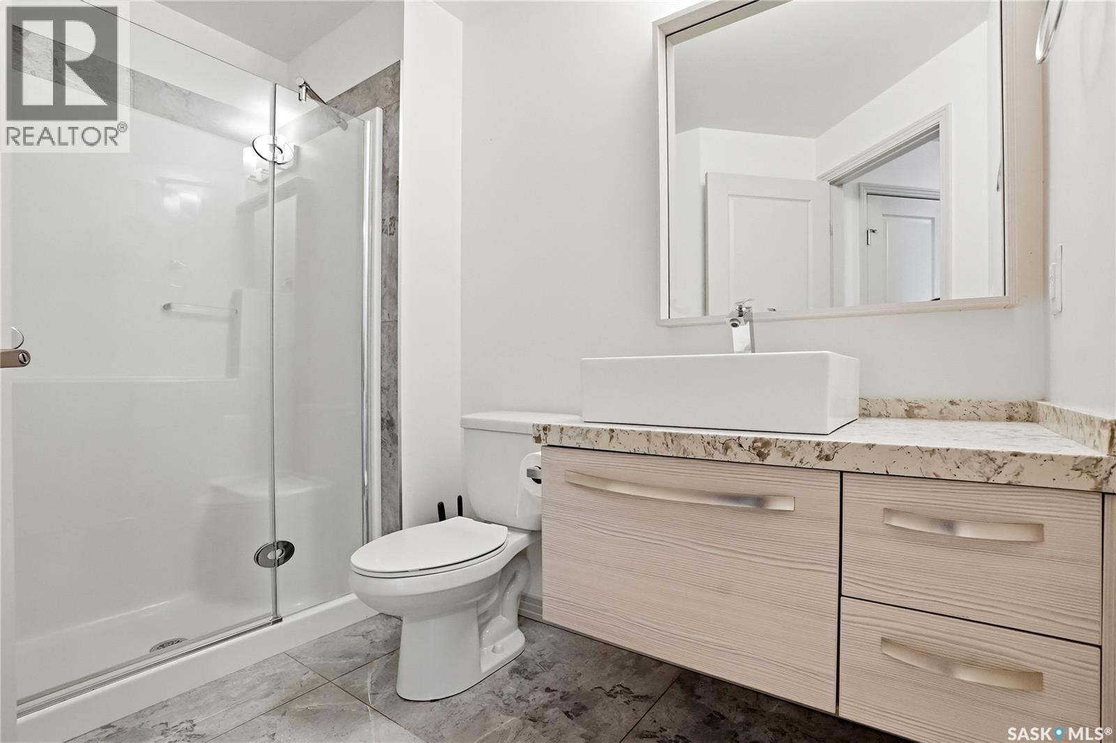 216 223 Evergreen Square, Saskatoon, SK