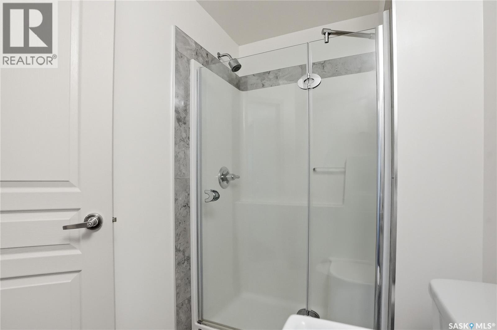 216 223 Evergreen Square, Saskatoon, SK