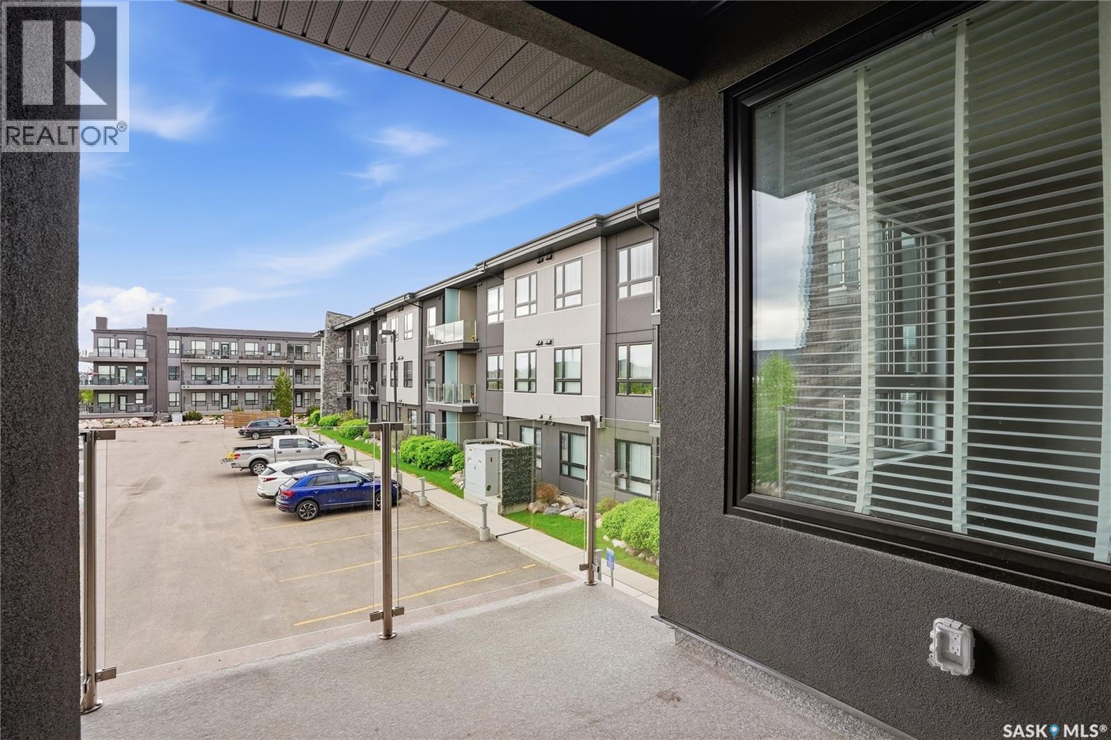 216 223 Evergreen Square, Saskatoon, SK