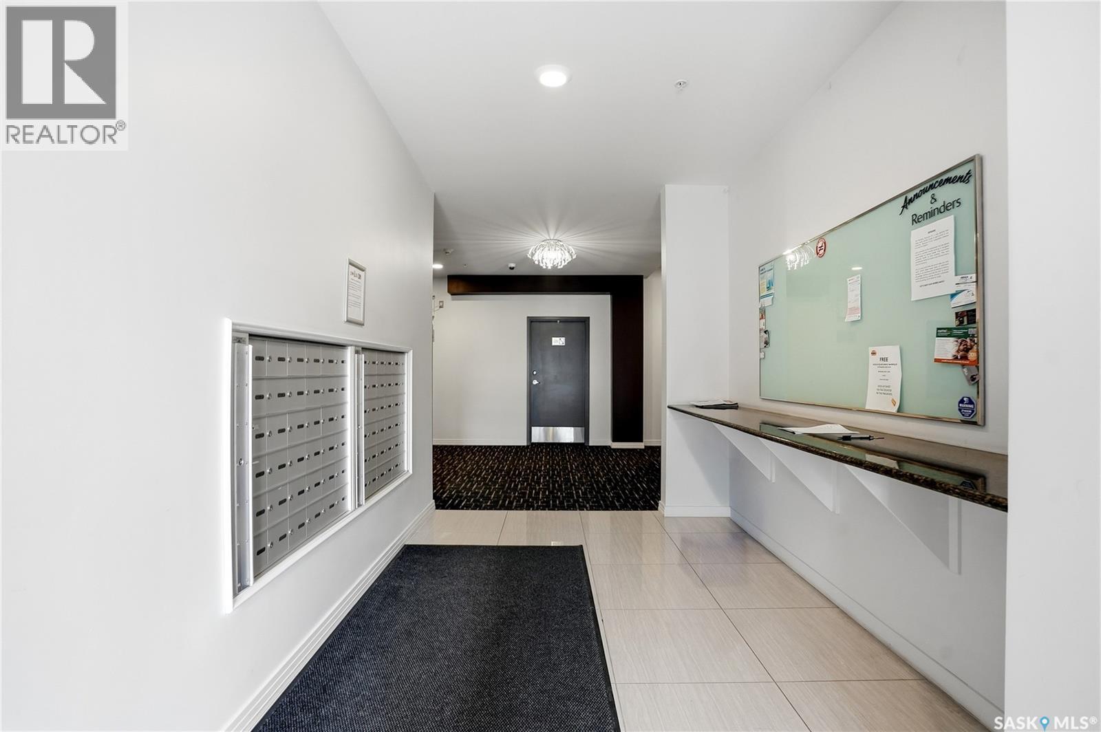 216 223 Evergreen Square, Saskatoon, SK