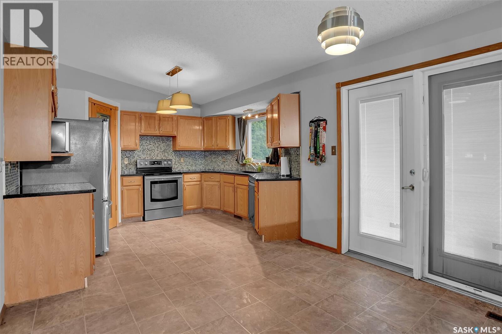 3312 Gloucester Bay, Regina, SK