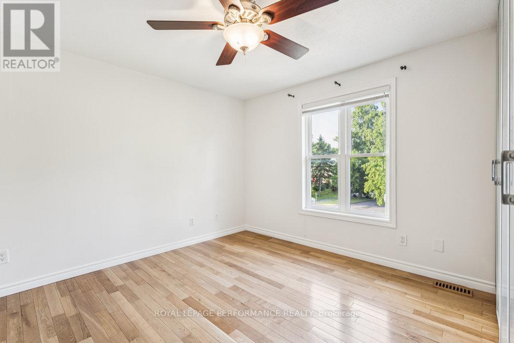 6 Gillespie Crescent, Ottawa, ON - Indoor Photo Showing Other Room
