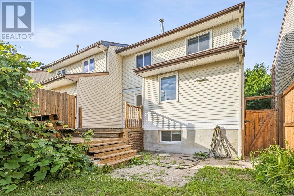 6 Gillespie Crescent, Ottawa, ON - Outdoor With Exterior