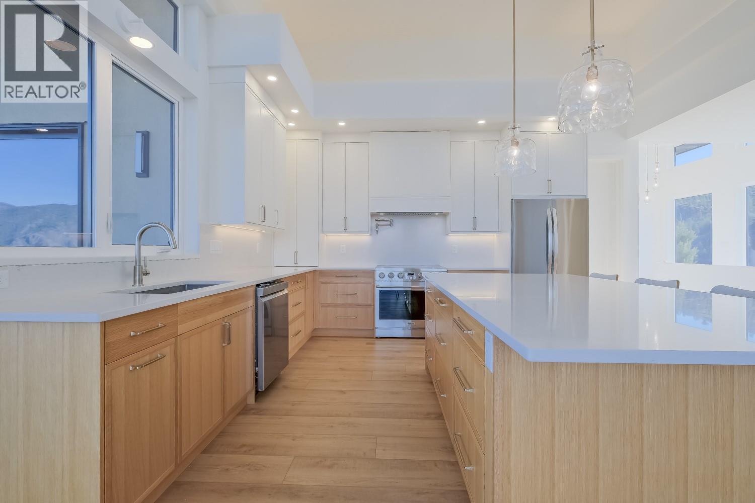 3331 Evergreen Drive Unit# 106, Penticton, BC