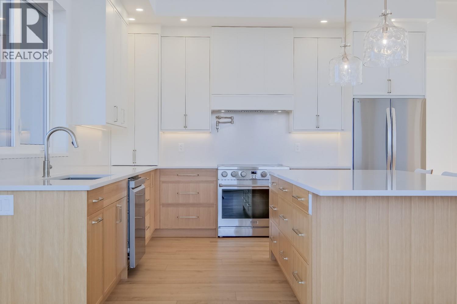 3331 Evergreen Drive Unit# 106, Penticton, BC