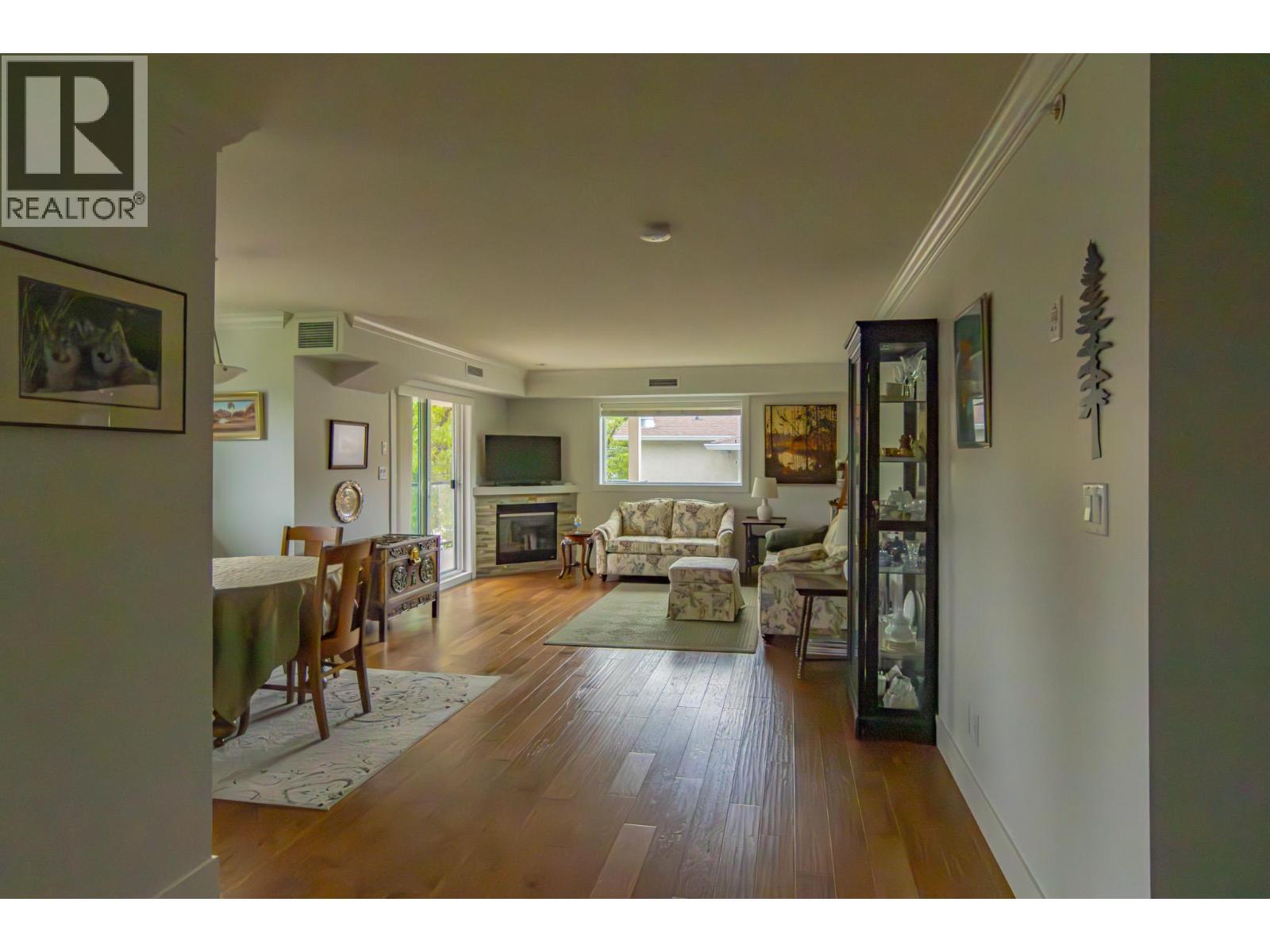 330 4 Avenue Se Unit# 402 Lot# 330, Salmon Arm, BC