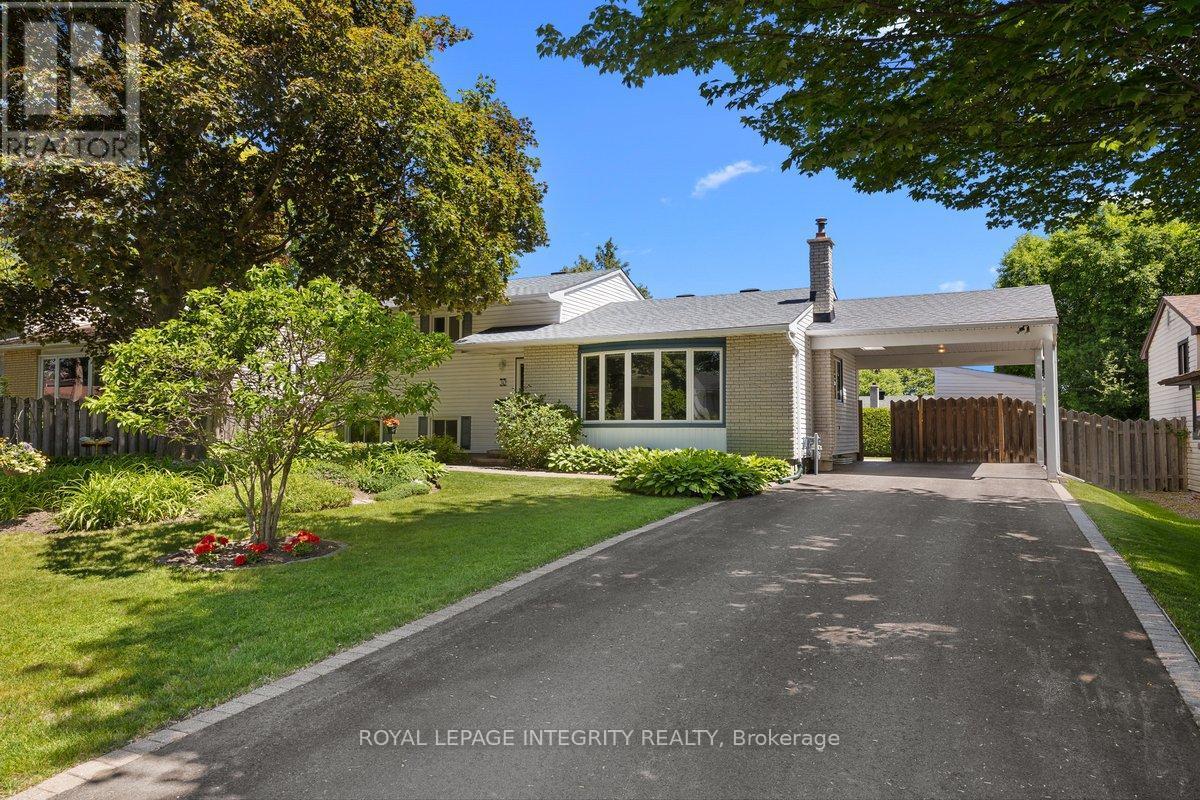 30 Biscayne Crescent, Ottawa, ON - Outdoor