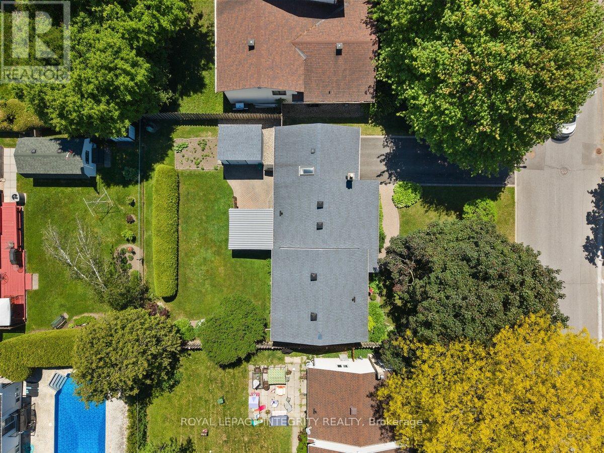 30 Biscayne Crescent, Ottawa, ON - Outdoor With View