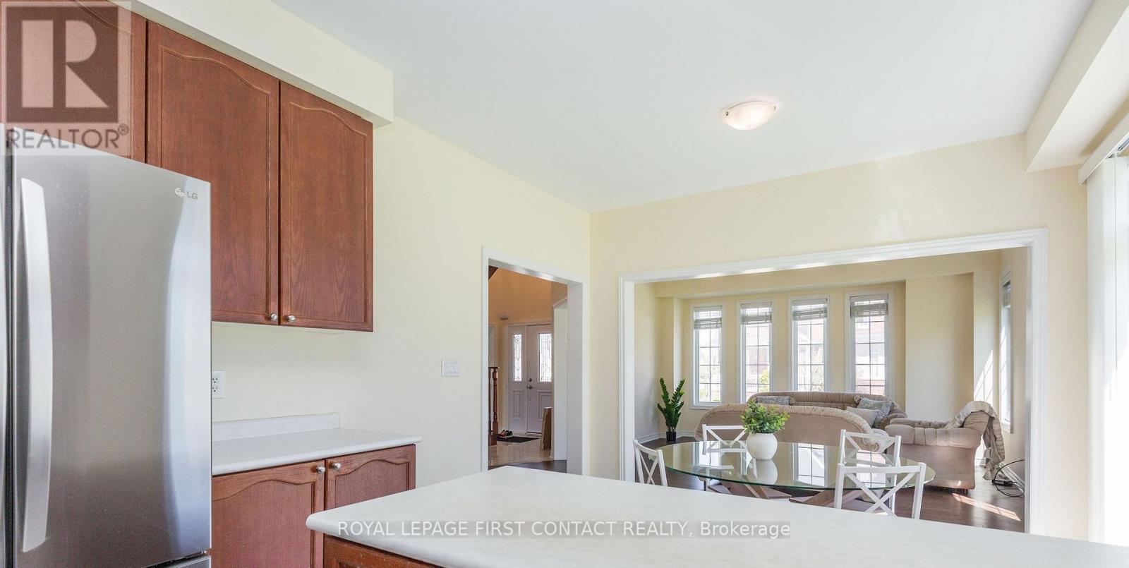 1 Griffin Gate, Barrie, ON - Indoor