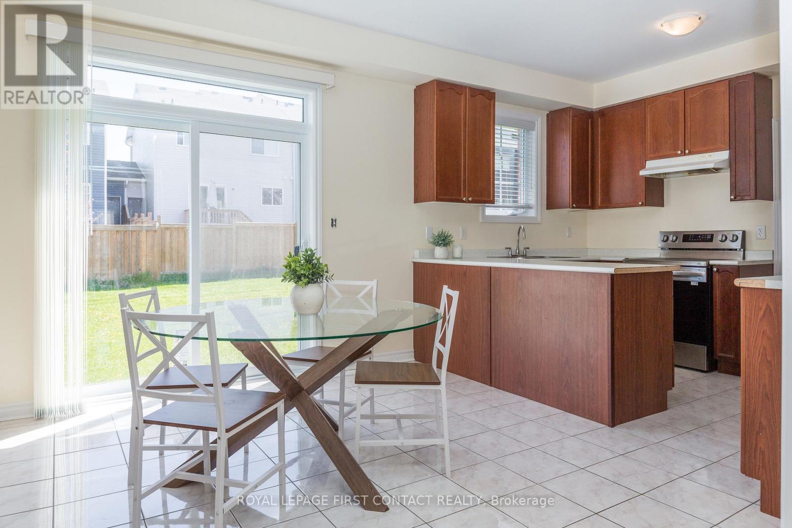 1 Griffin Gate, Barrie, ON - Indoor