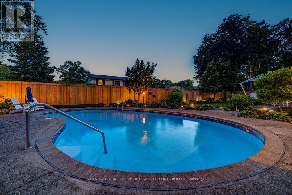345 Old Stone Road, Waterloo, ON