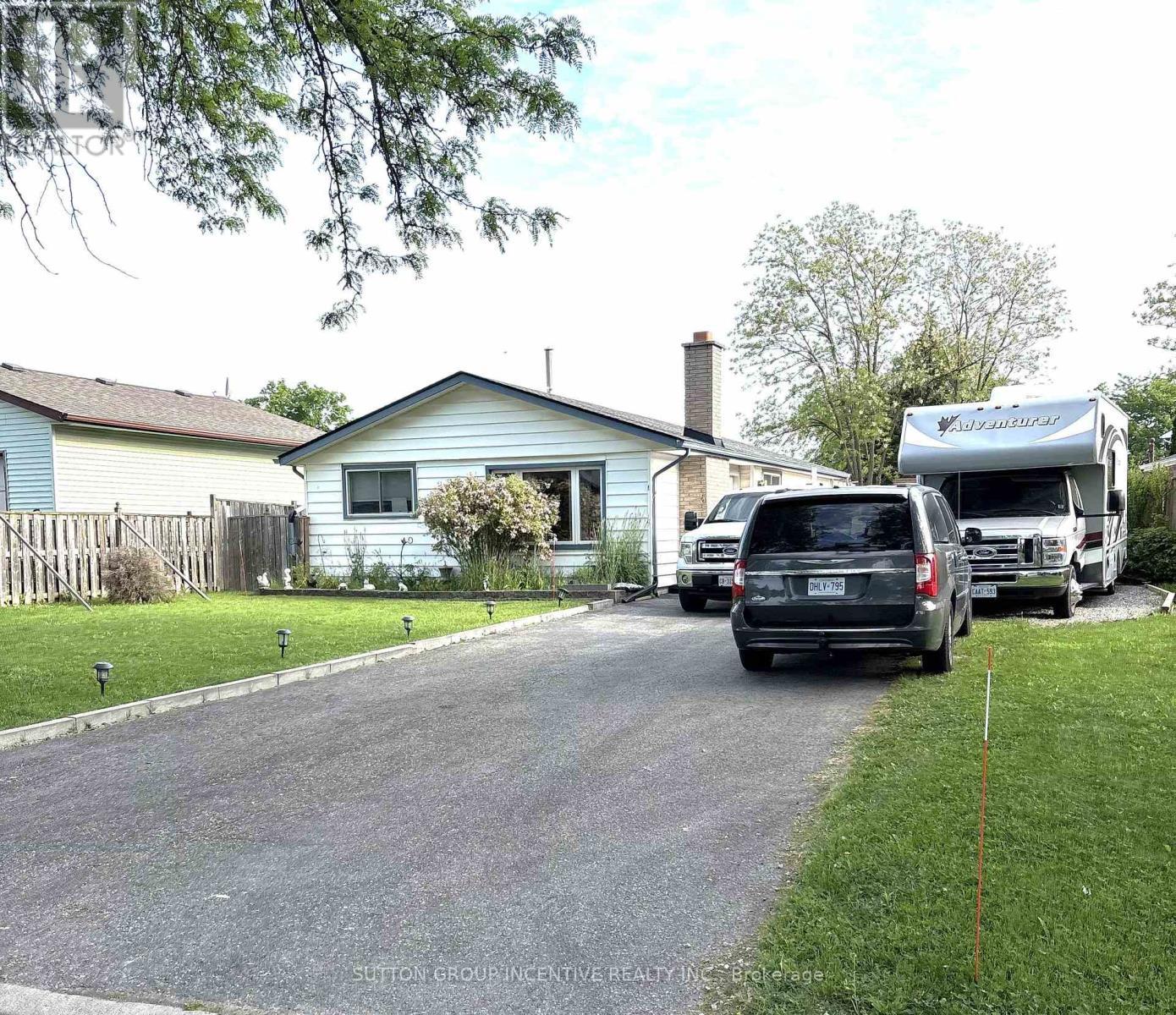 5 Lanark Crescent, St. Catharines, ON