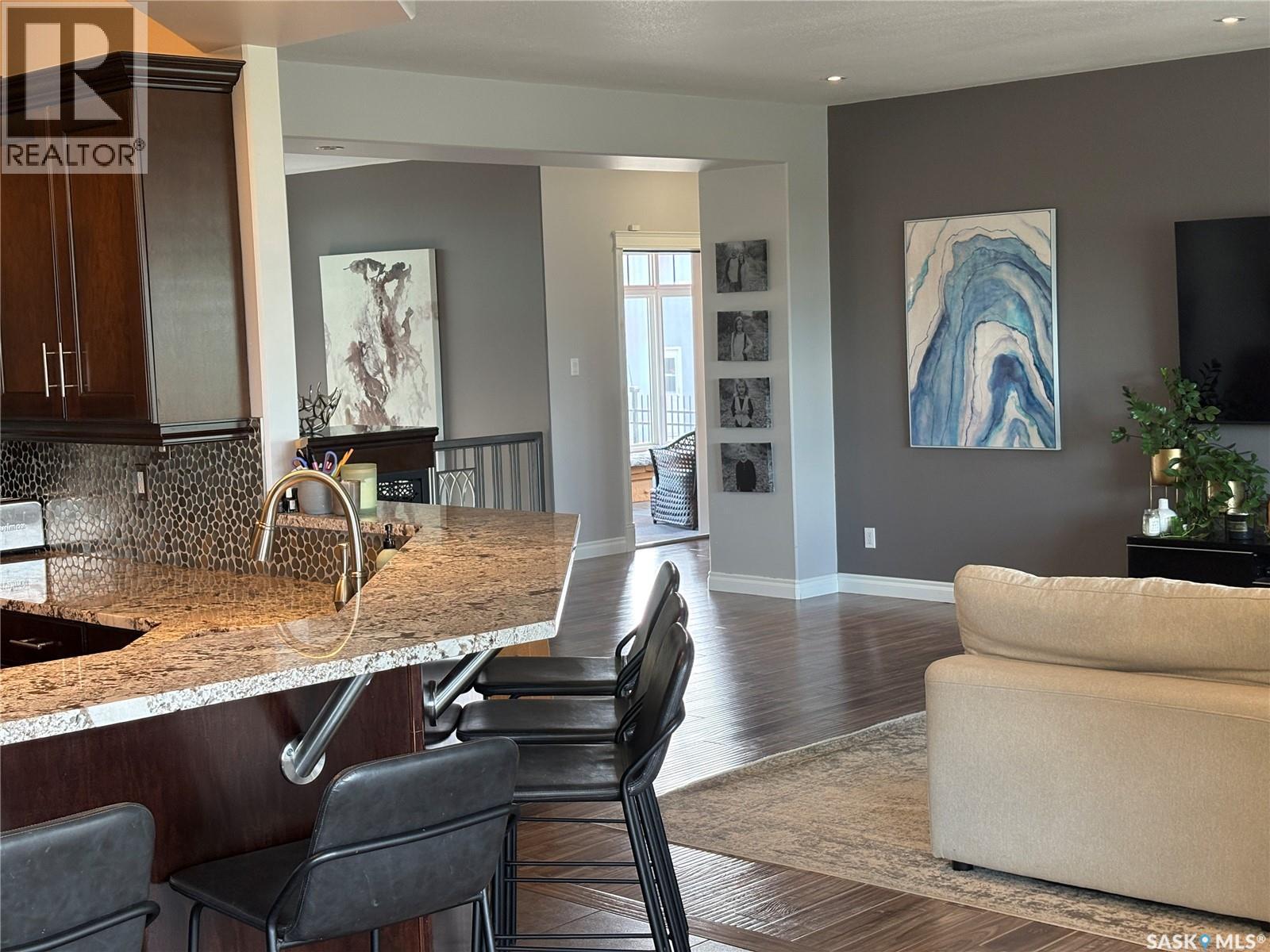 1451 1St Avenue Nw, Weyburn, SK