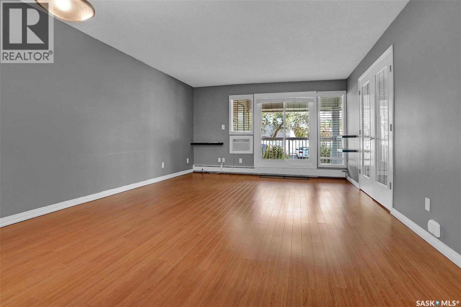 139 960 Assiniboine Avenue E, Regina, SK