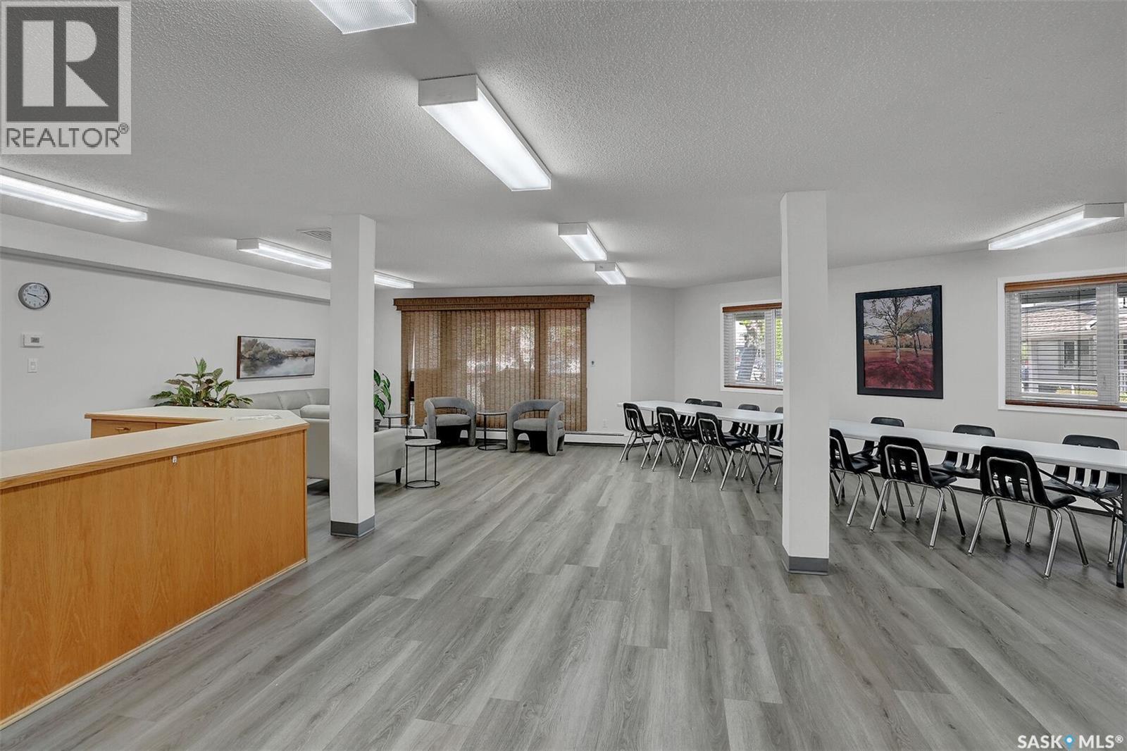 139 960 Assiniboine Avenue E, Regina, SK
