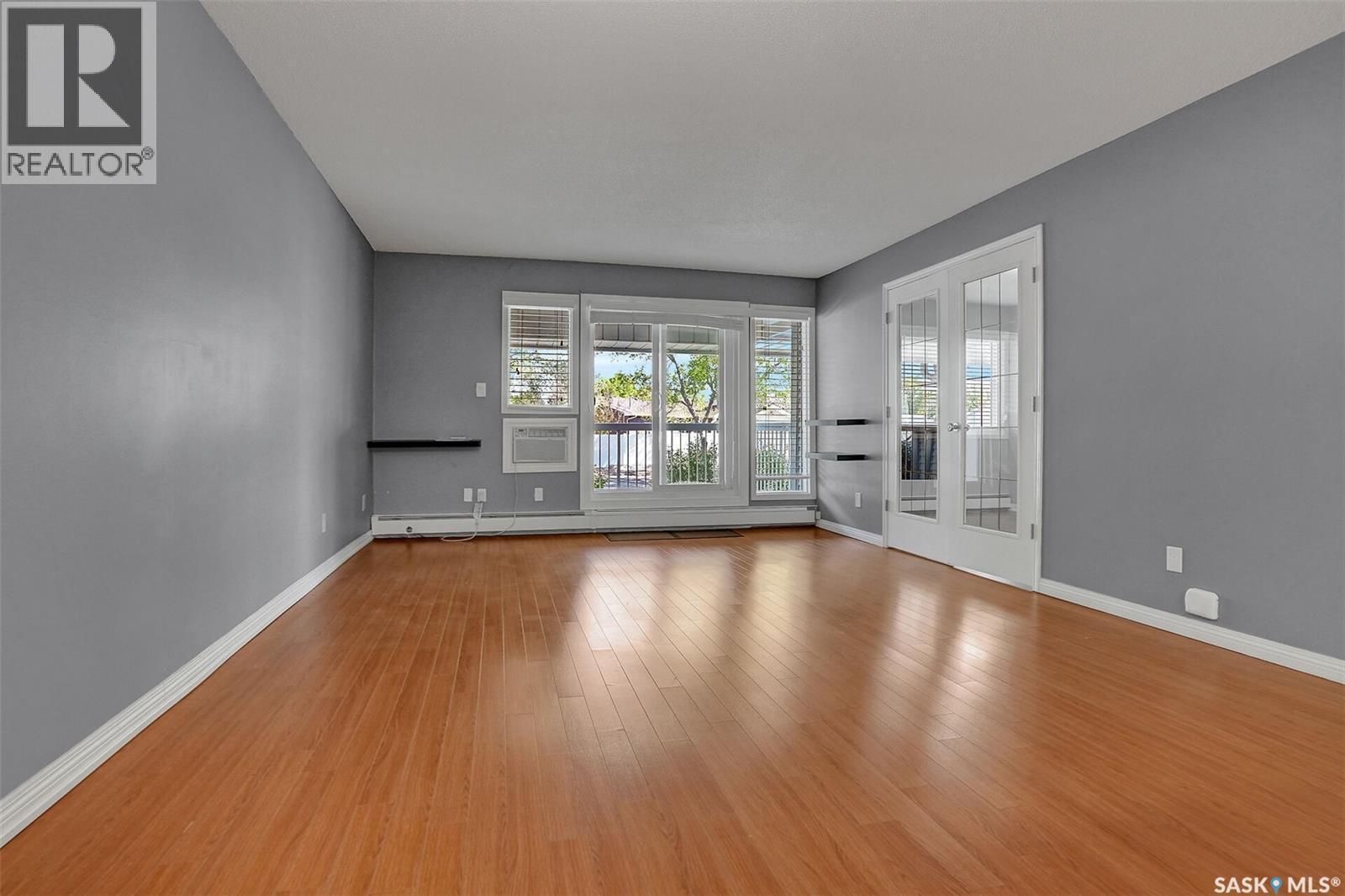 139 960 Assiniboine Avenue E, Regina, SK