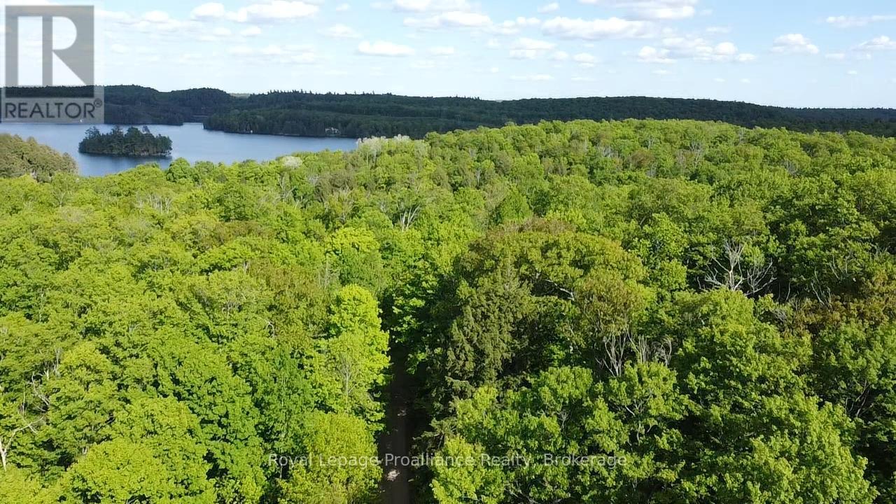 C8 Pt L2 Con 8 Pt Lot 22, Frontenac (Frontenac North), ON