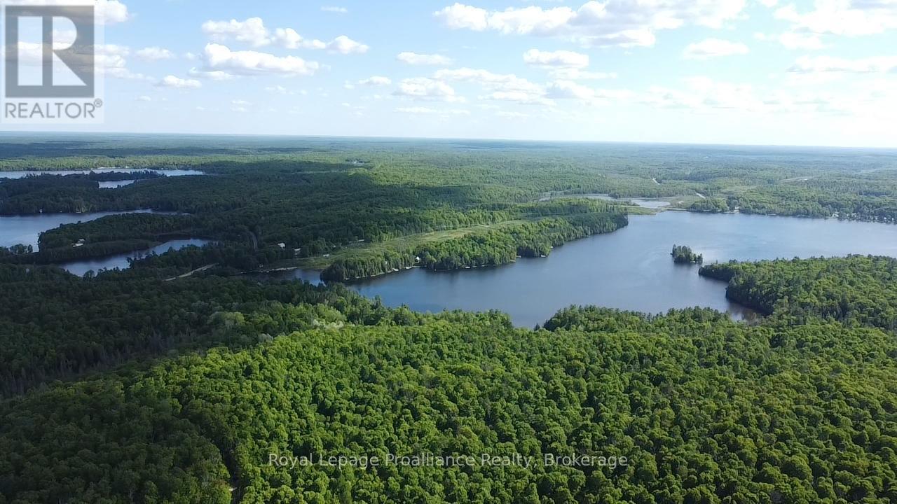 C8 Pt L2 Con 8 Pt Lot 22, Frontenac (Frontenac North), ON