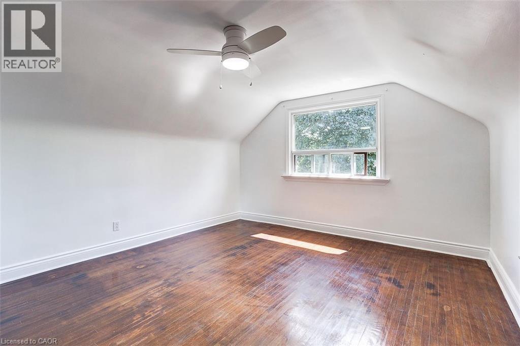 101 South Bend Road E Unit# Upper, Hamilton, ON