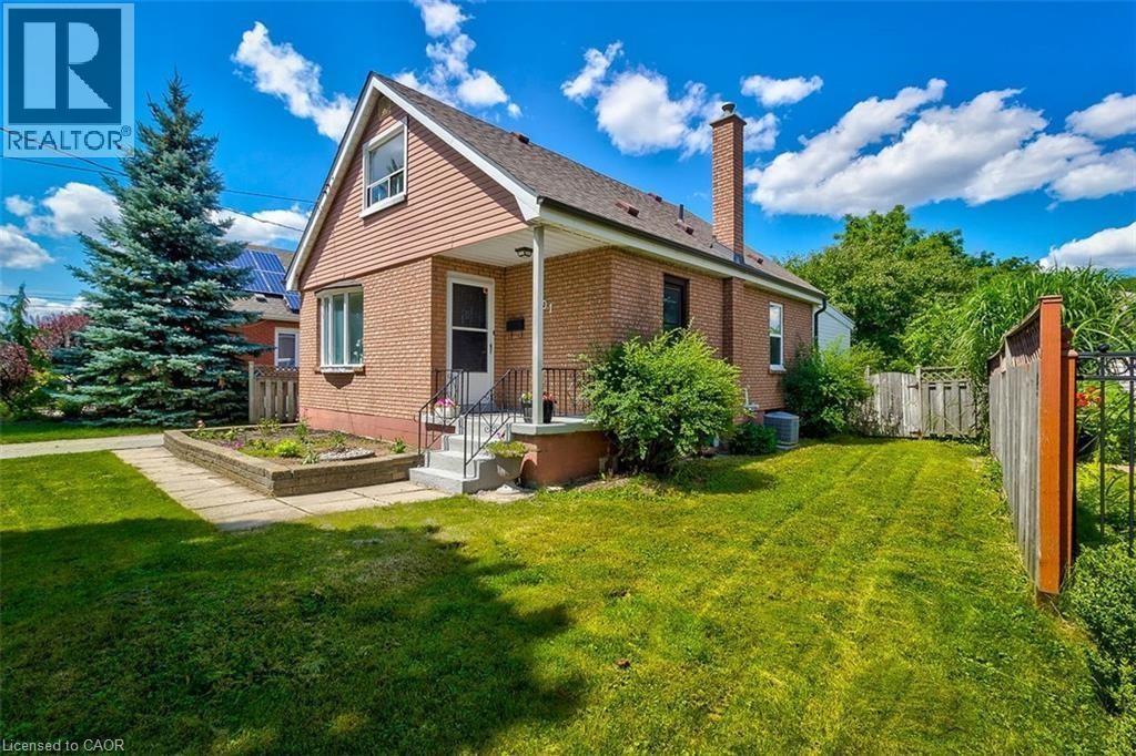 101 South Bend Road E Unit# Upper, Hamilton, ON