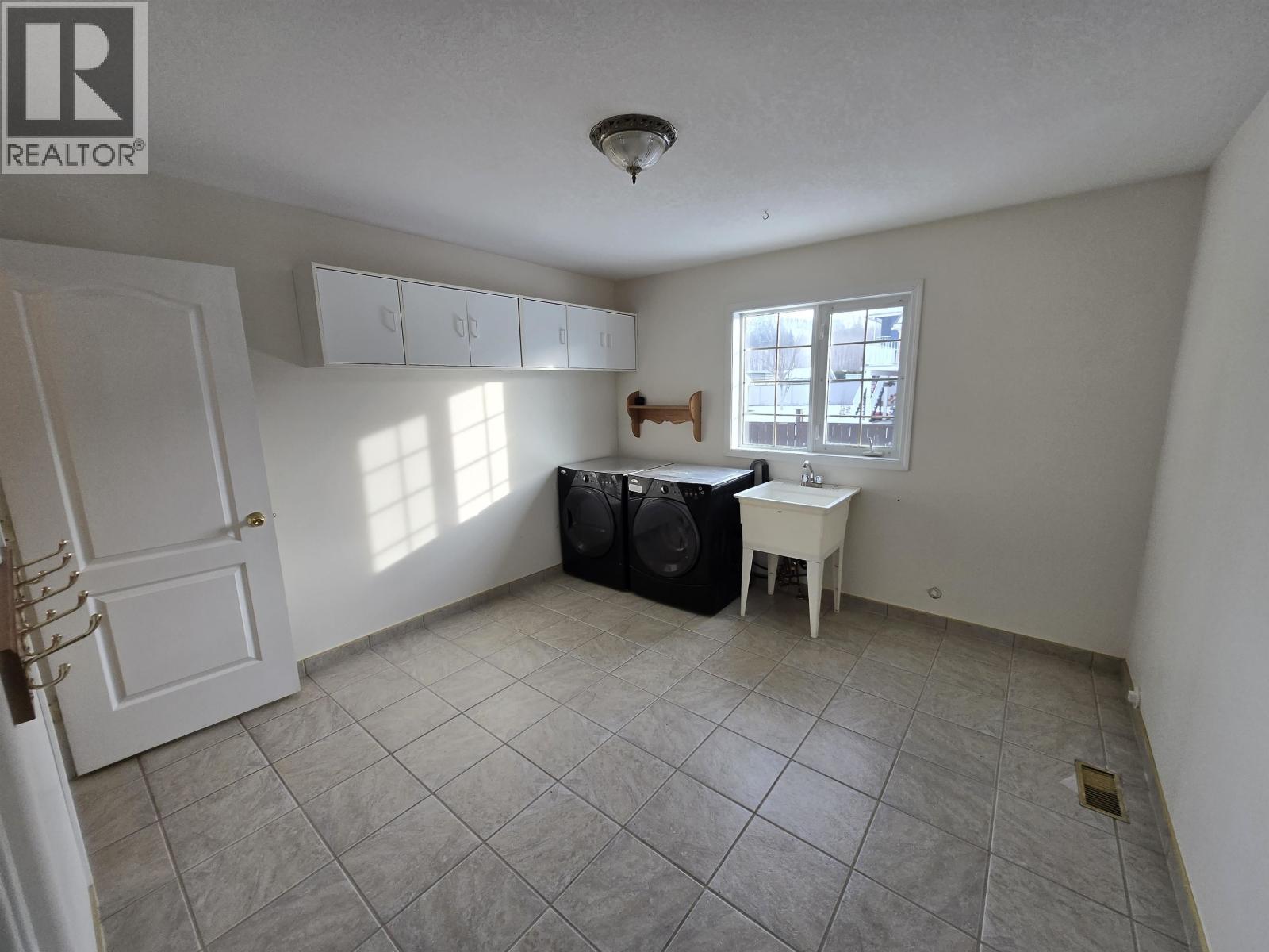 142 Lowe Street, Quesnel, BC
