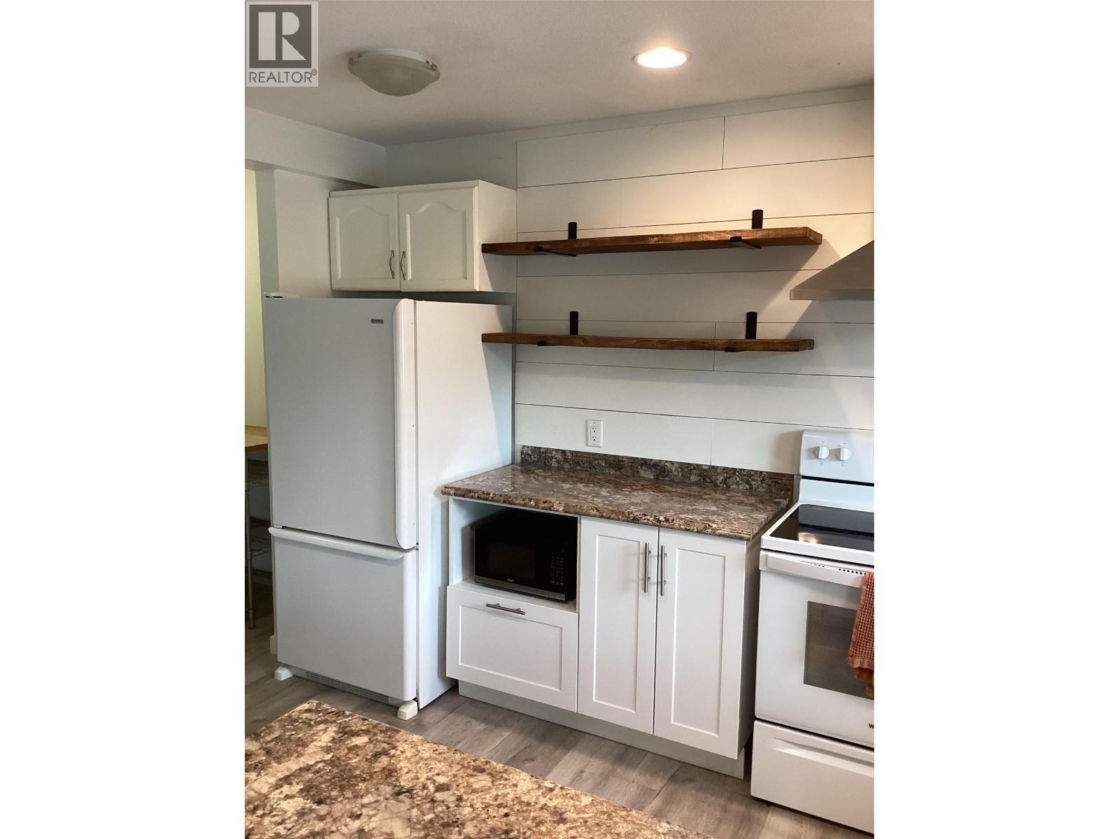 453 Alexander Avenue, Penticton, BC